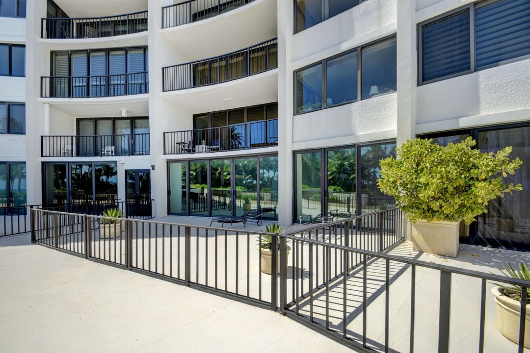 For Sale: $1,350,000 (2 beds, 2 baths, 1519 Square Feet)