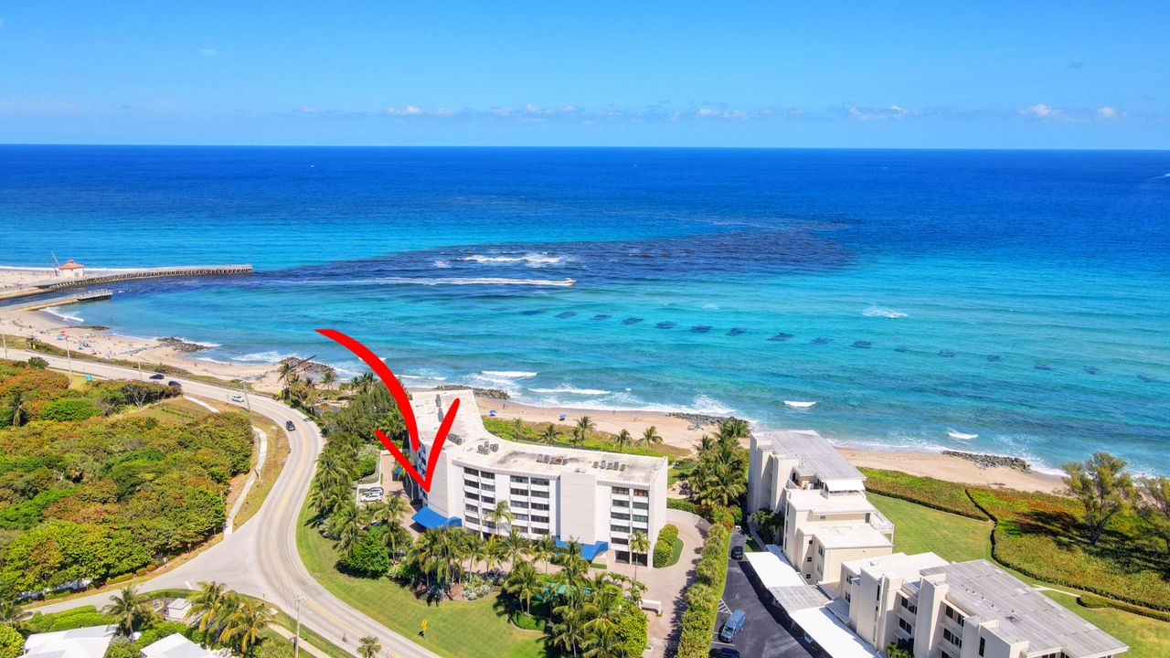 For Sale: $1,350,000 (2 beds, 2 baths, 1519 Square Feet)