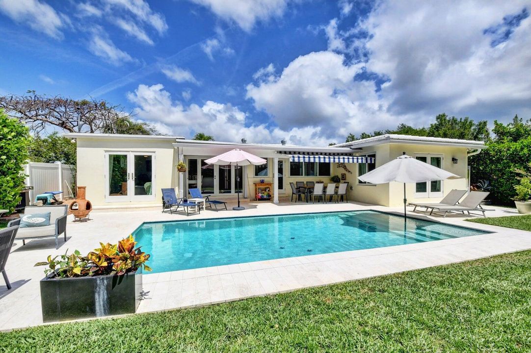 En Venta: $1,625,000 (4 camas, 3 baños, 2191 Pies cuadrados)