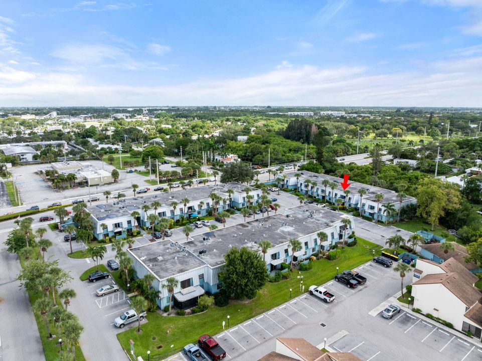 待售: $165,000 (2 贝兹, 2 浴室, 875 平方英尺)