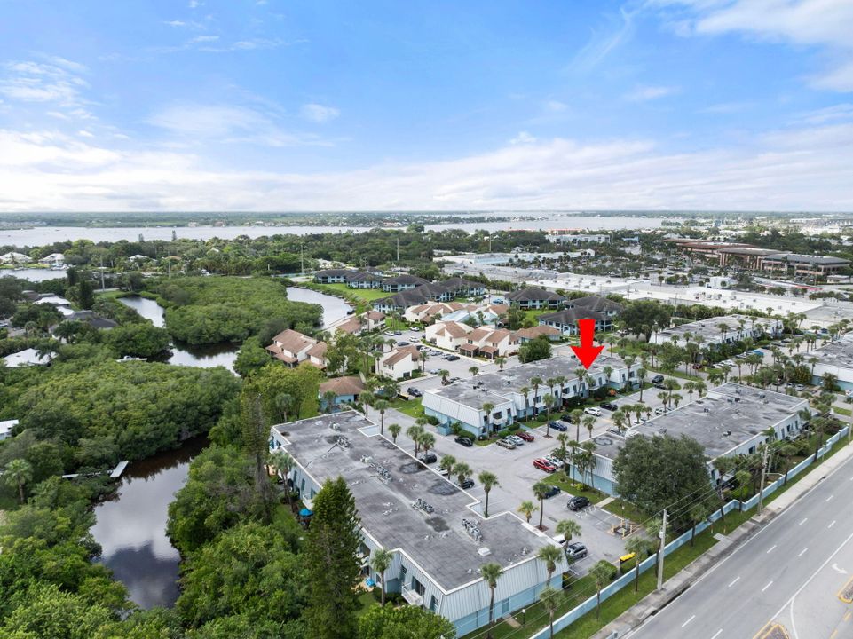 待售: $165,000 (2 贝兹, 2 浴室, 875 平方英尺)