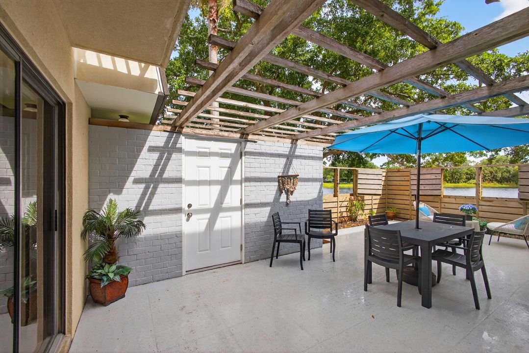 Active With Contract: $445,000 (3 beds, 2 baths, 1488 Square Feet)