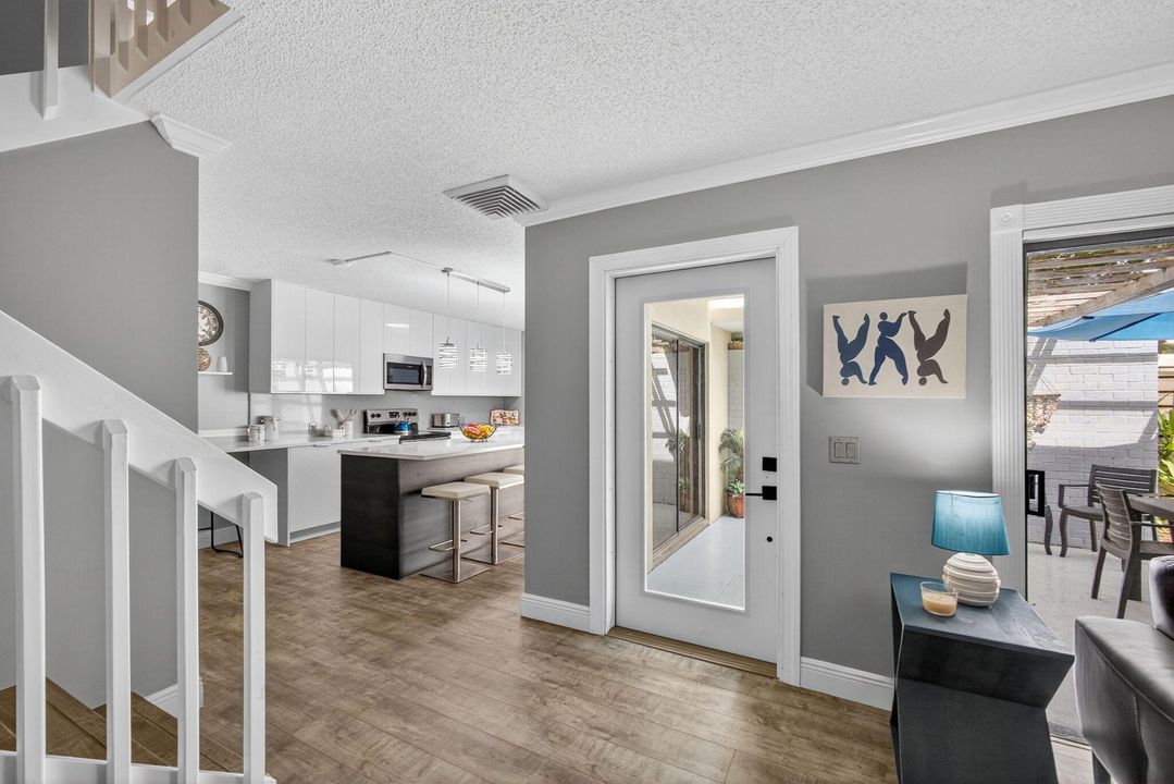 Active With Contract: $445,000 (3 beds, 2 baths, 1488 Square Feet)