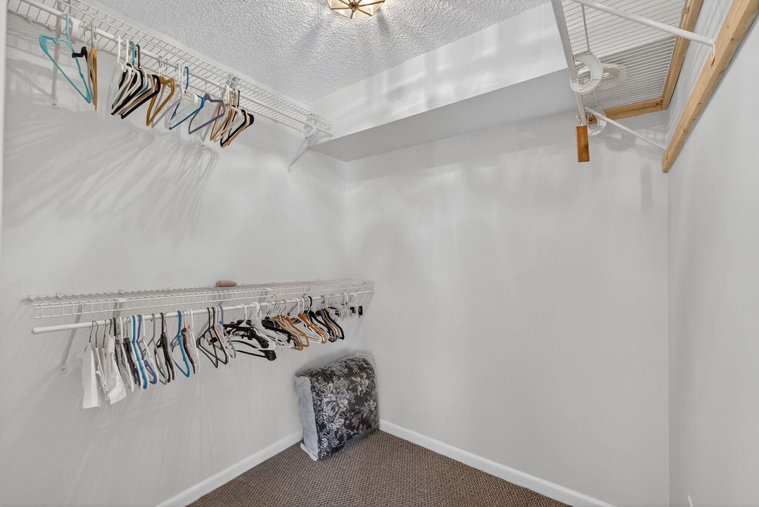 Active With Contract: $445,000 (3 beds, 2 baths, 1488 Square Feet)