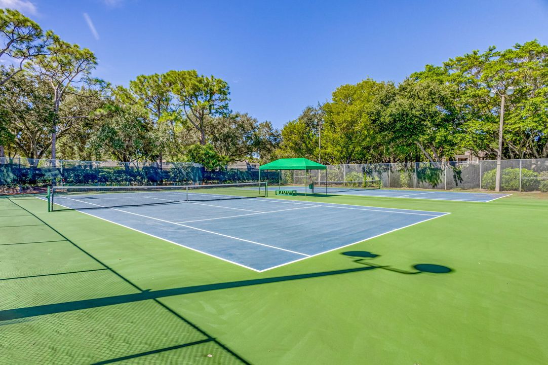 Active With Contract: $445,000 (3 beds, 2 baths, 1488 Square Feet)