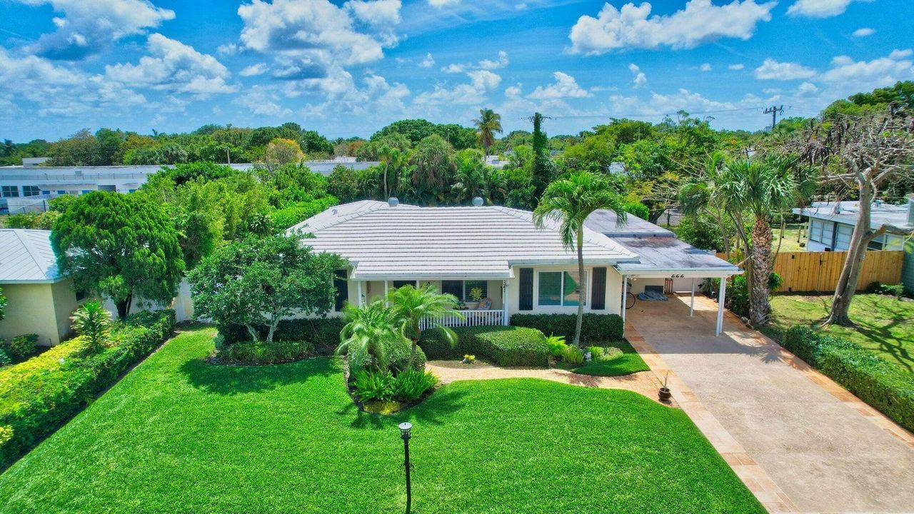 En Venta: $1,625,000 (4 camas, 3 baños, 2191 Pies cuadrados)