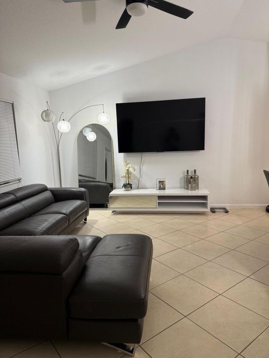 Active With Contract: $3,700 (4 beds, 3 baths, 1416 Square Feet)