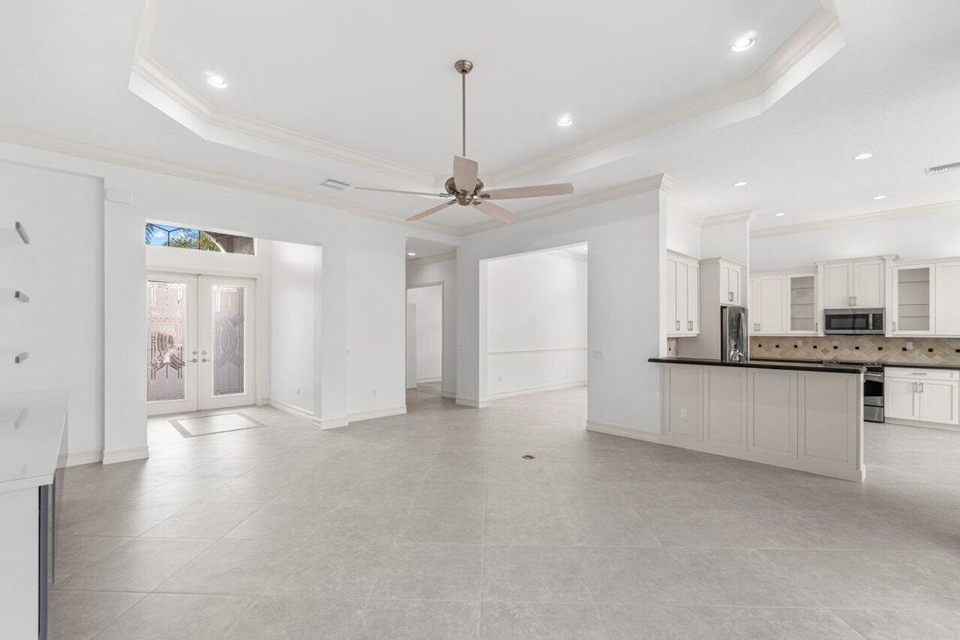 For Sale: $1,100,000 (4 beds, 4 baths, 2715 Square Feet)