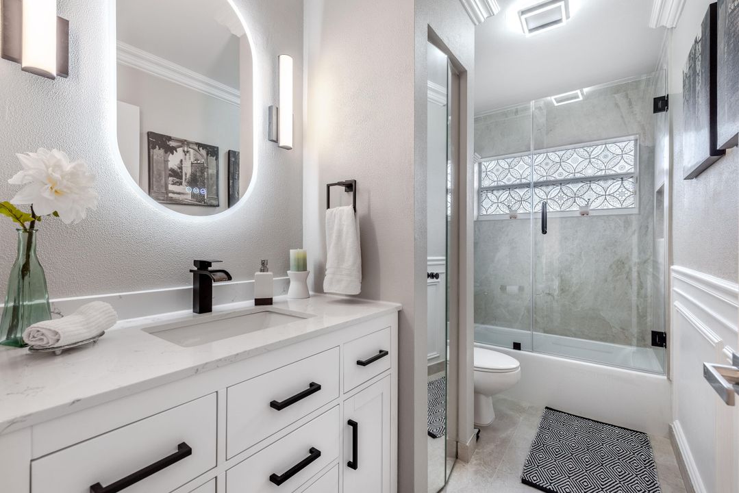 Active With Contract: $6,200 (3 beds, 2 baths, 1678 Square Feet)