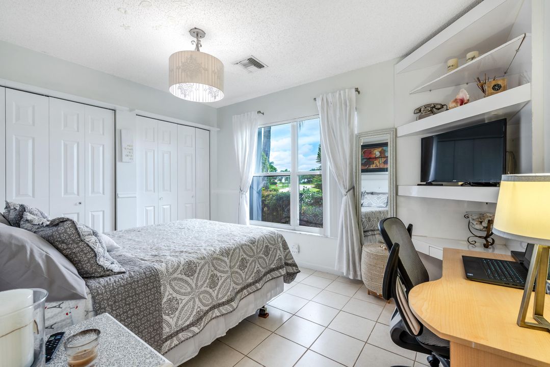 Active With Contract: $6,200 (3 beds, 2 baths, 1678 Square Feet)