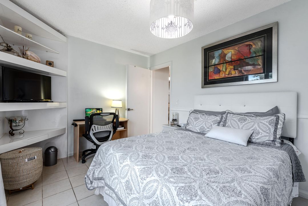 Active With Contract: $6,200 (3 beds, 2 baths, 1678 Square Feet)