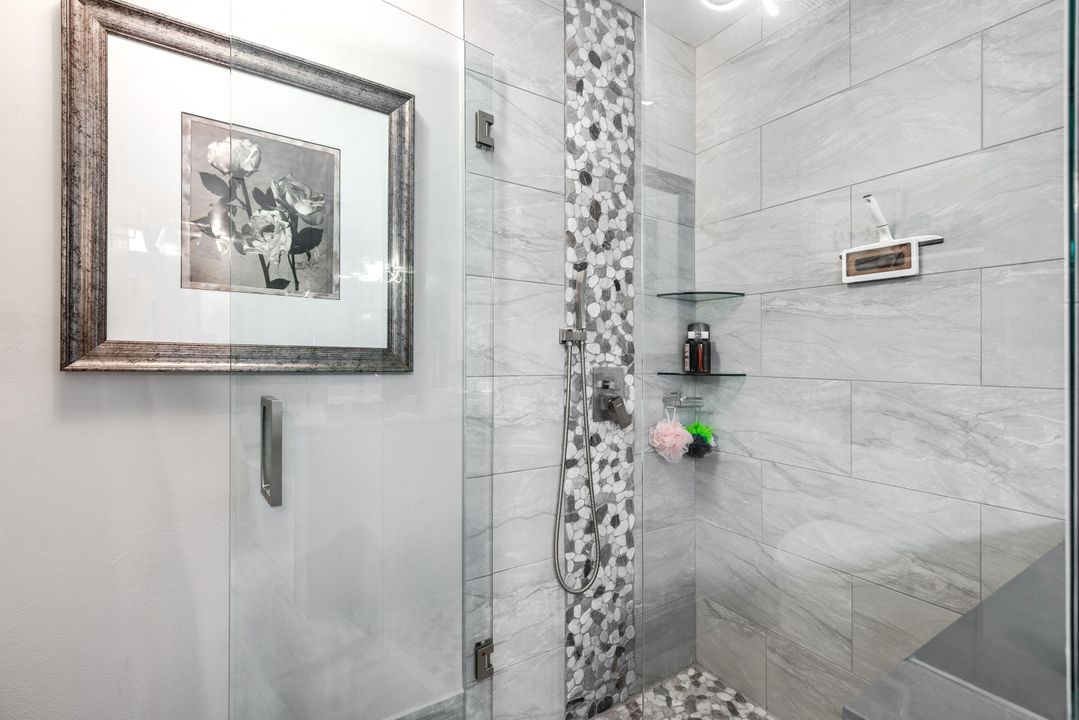 Active With Contract: $6,200 (3 beds, 2 baths, 1678 Square Feet)