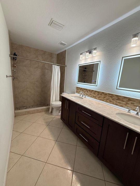 Active With Contract: $3,700 (4 beds, 3 baths, 1416 Square Feet)