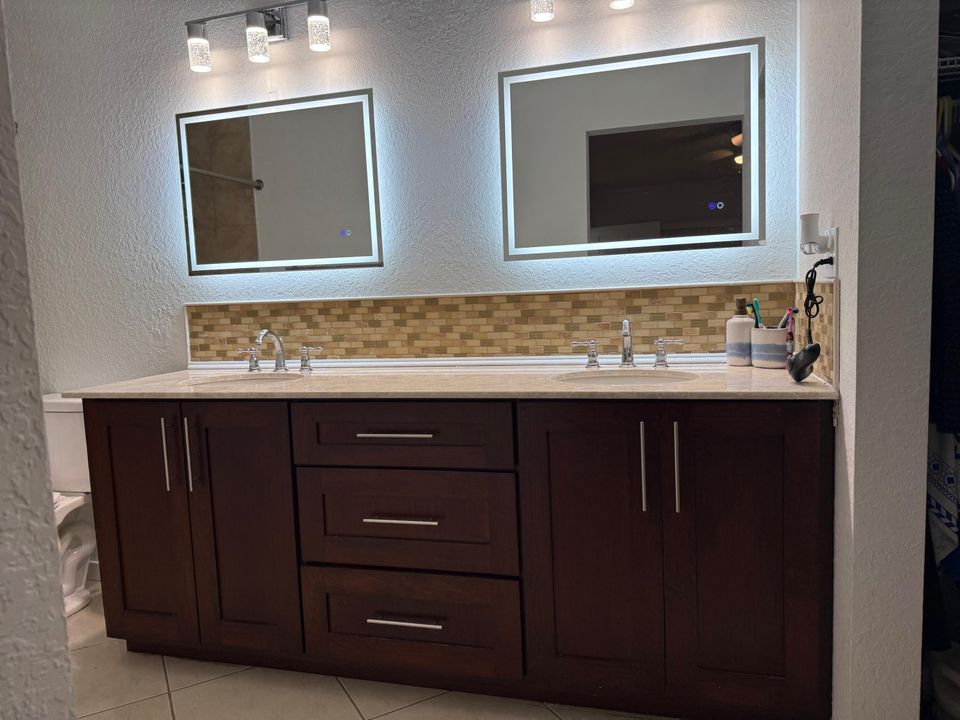 Active With Contract: $3,700 (4 beds, 3 baths, 1416 Square Feet)