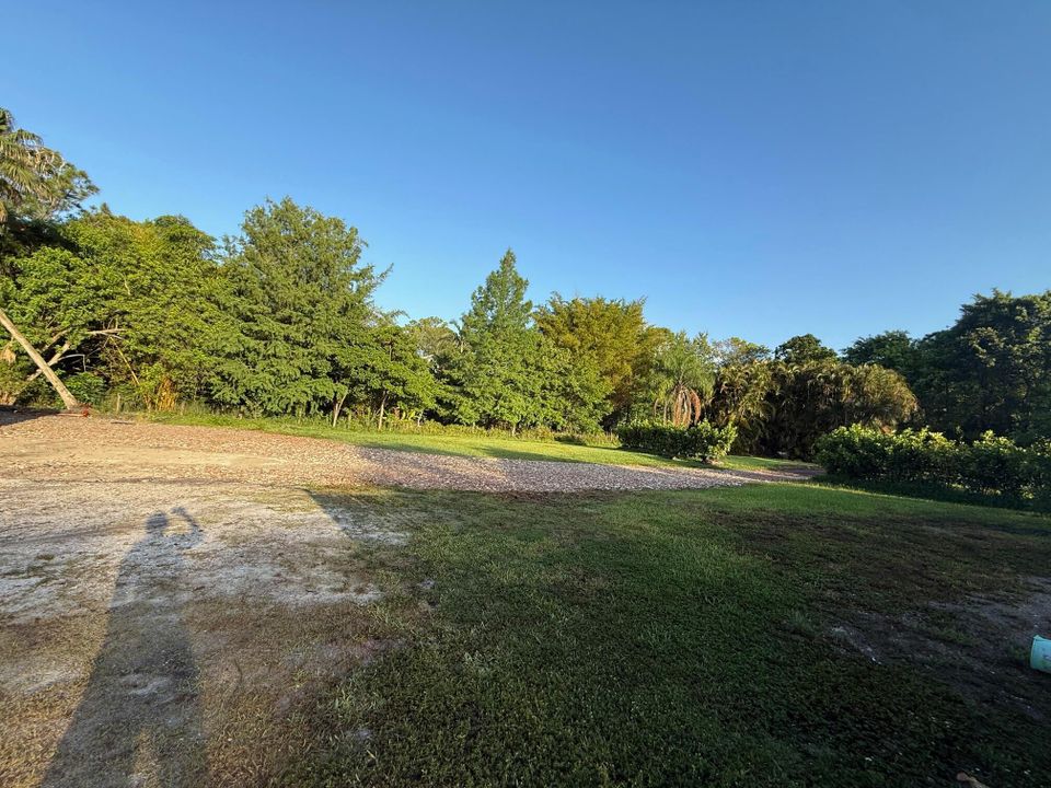 Active With Contract: $3,700 (4 beds, 3 baths, 1416 Square Feet)