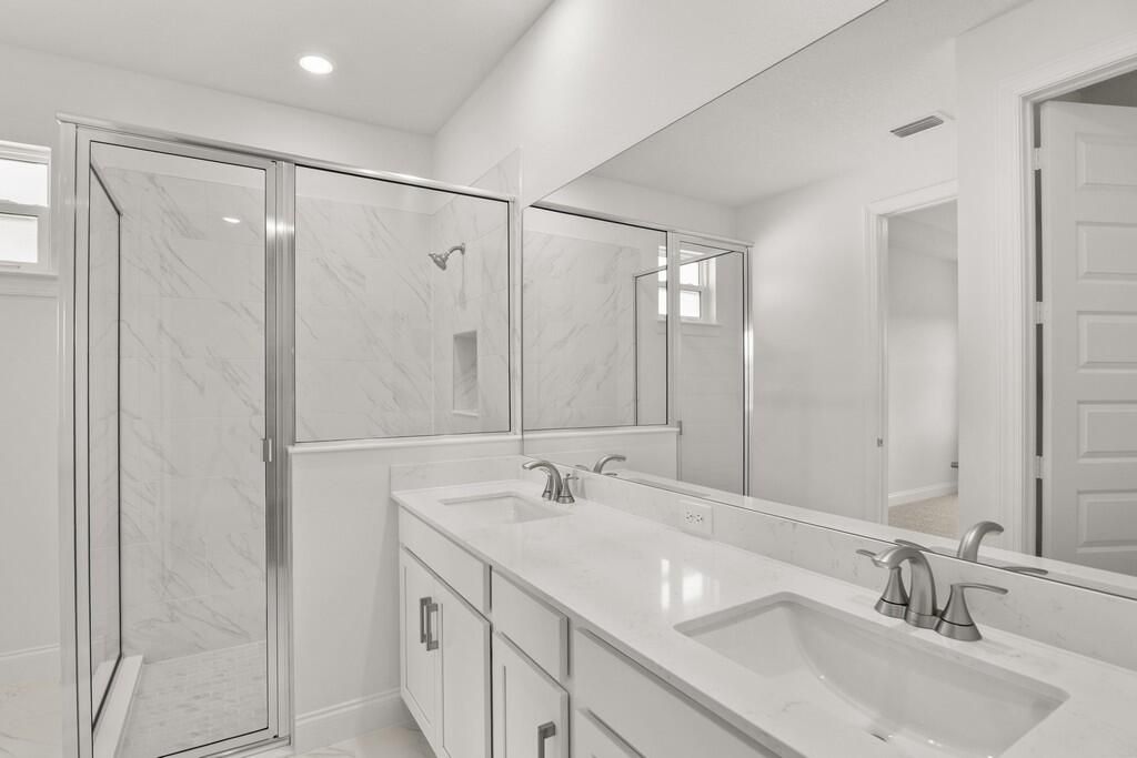 出租: $2,900 (4 贝兹, 3 浴室, 2493 平方英尺)