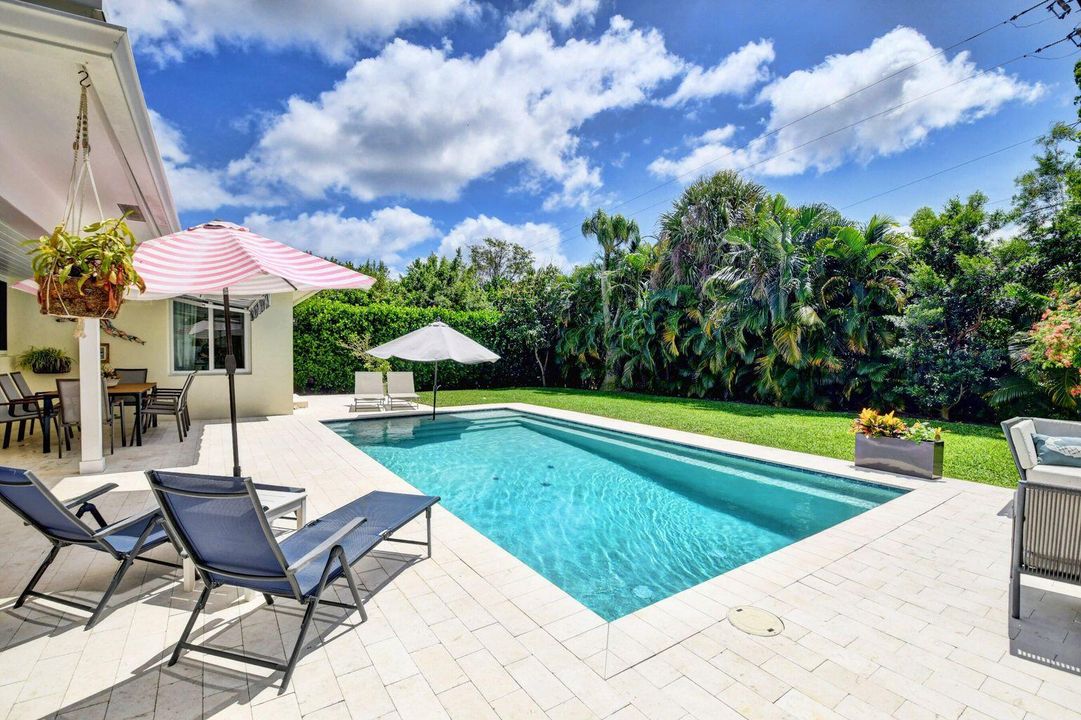 En Venta: $1,625,000 (4 camas, 3 baños, 2191 Pies cuadrados)