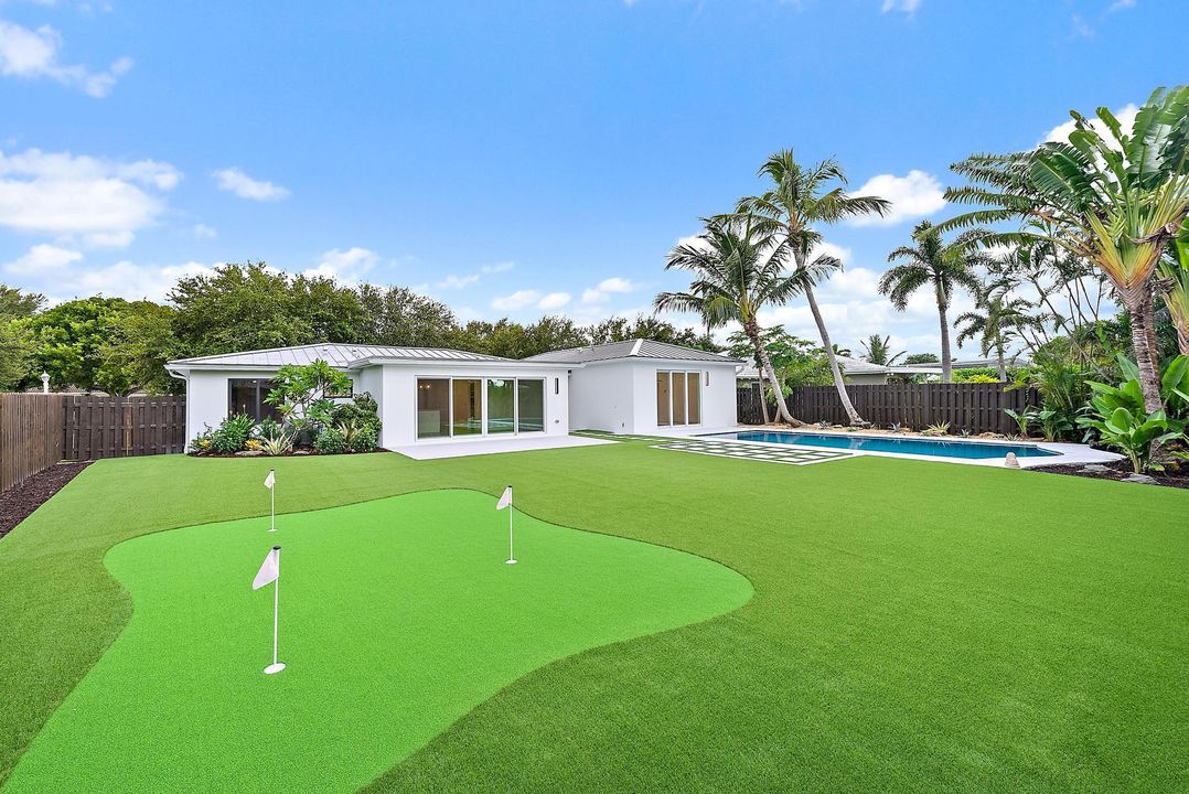 Activo con contrato: $1,495,000 (4 camas, 3 baños, 2121 Pies cuadrados)