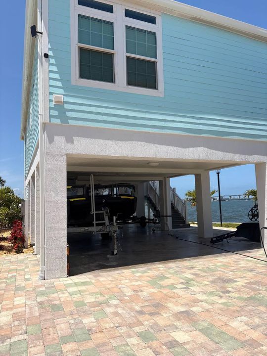 For Rent: $6,000 (2 beds, 2 baths, 1100 Square Feet)