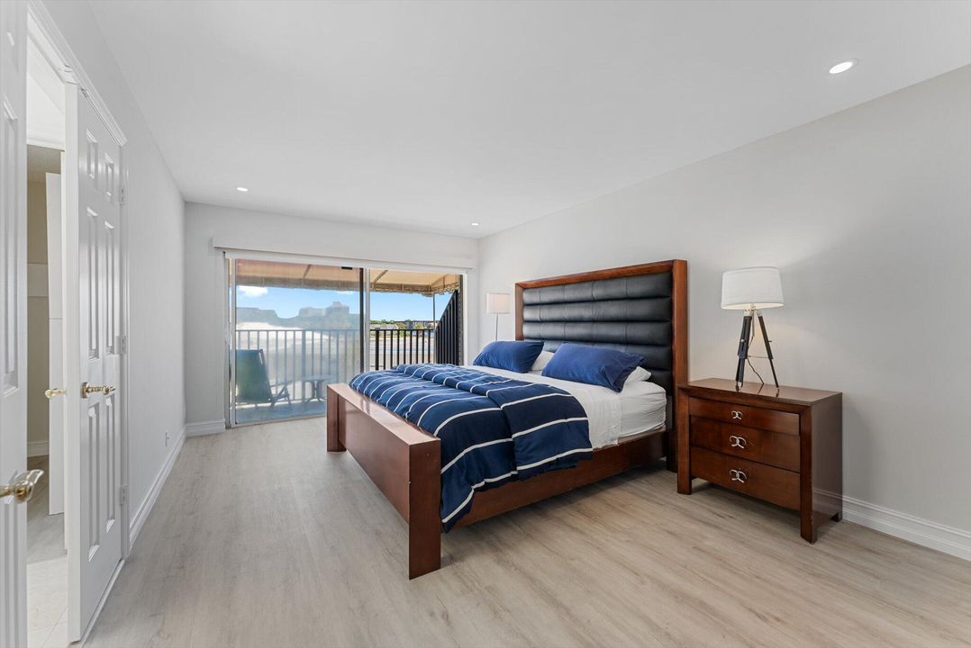 Active With Contract: $5,500 (3 beds, 3 baths, 2332 Square Feet)