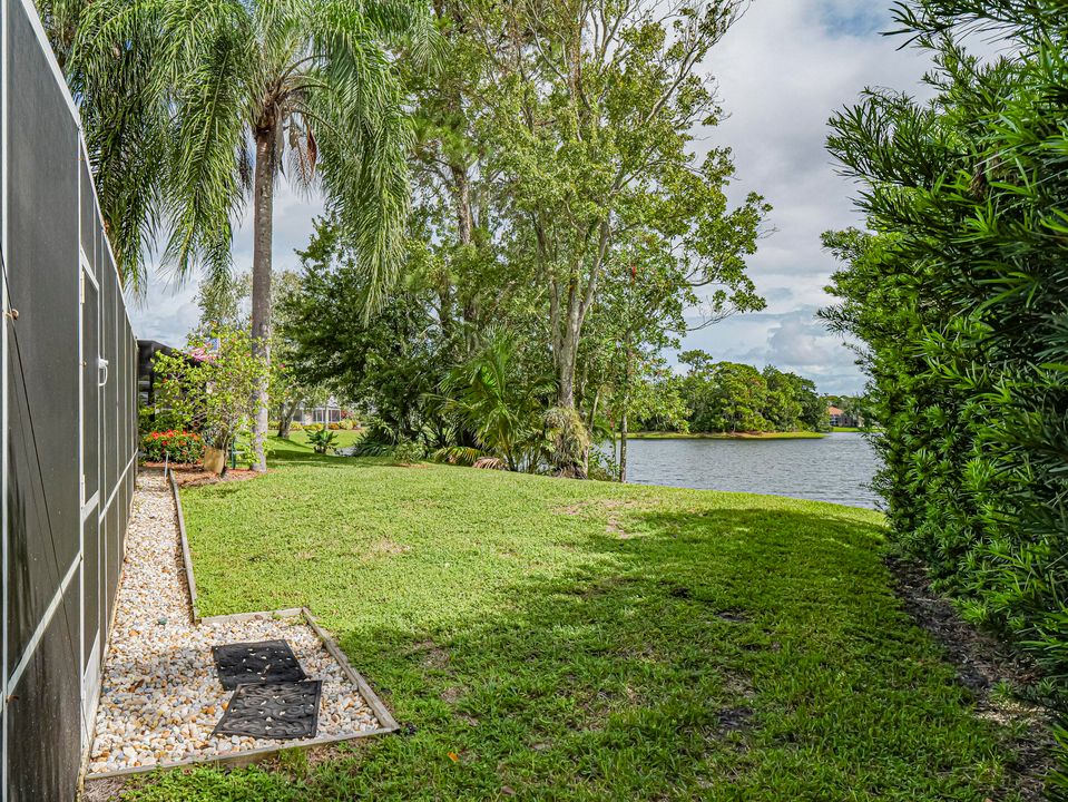 Под контрактом: $650,000 (3 спален, 2 ванн, 2221 Квадратных фут)