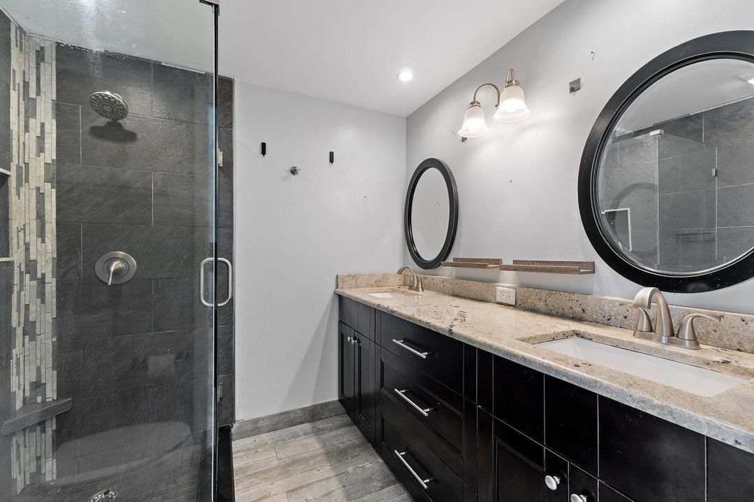 待售: $440,000 (2 贝兹, 2 浴室, 1188 平方英尺)