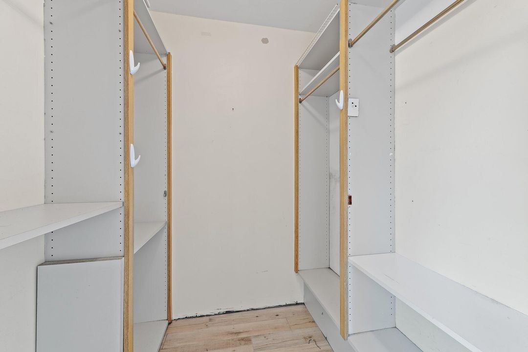 待售: $440,000 (2 贝兹, 2 浴室, 1188 平方英尺)