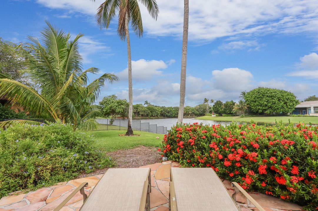 Activo con contrato: $4,950,000 (3 camas, 3 baños, 4037 Pies cuadrados)