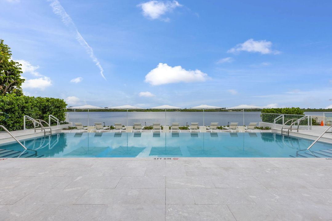 В аренду: $10,250 (2 спален, 2 ванн, 1457 Квадратных фут)