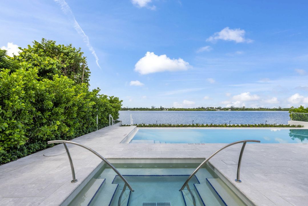 В аренду: $10,250 (2 спален, 2 ванн, 1457 Квадратных фут)