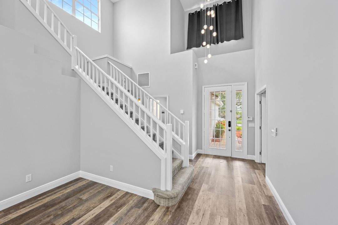 En Renta: $4,000 (5 camas, 3 baños, 2546 Pies cuadrados)