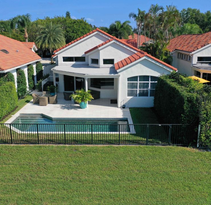 Active With Contract: $15,000 (3 beds, 3 baths, 2172 Square Feet)