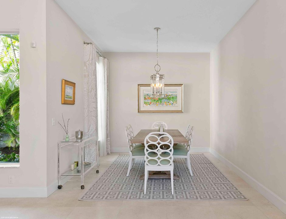 Active With Contract: $15,000 (3 beds, 3 baths, 2172 Square Feet)