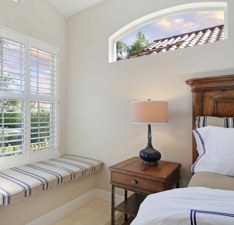 Active With Contract: $15,000 (3 beds, 3 baths, 2172 Square Feet)