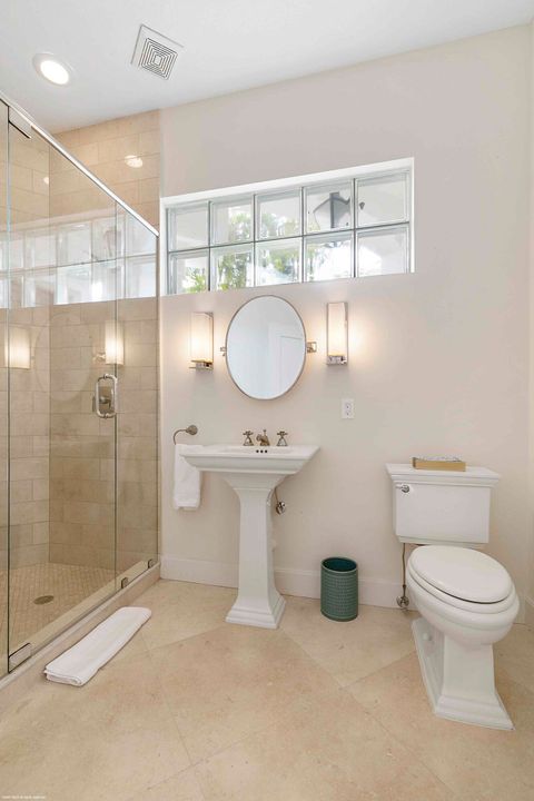 Active With Contract: $15,000 (3 beds, 3 baths, 2172 Square Feet)