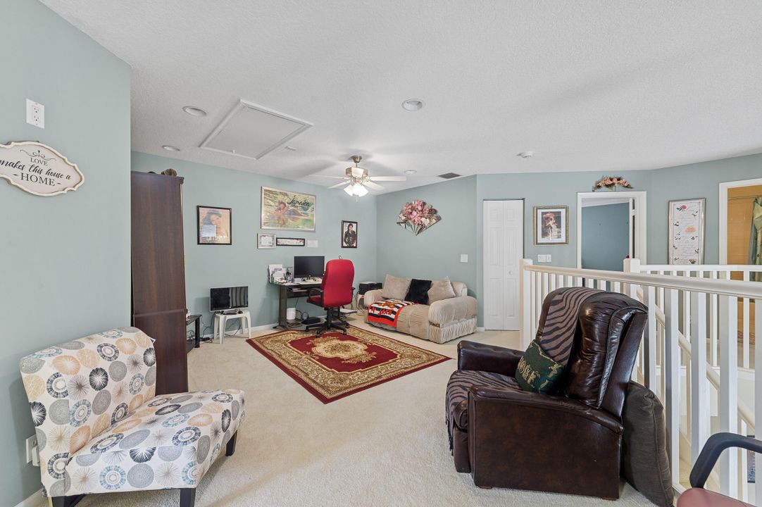 На продажу: $995,000 (4 спален, 3 ванн, 2675 Квадратных фут)