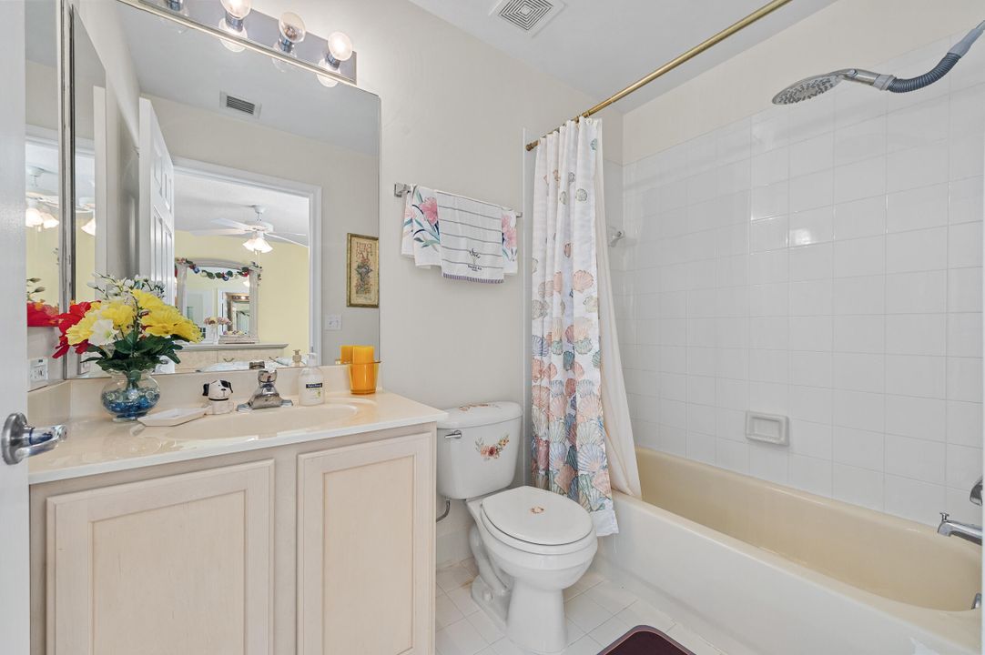 На продажу: $995,000 (4 спален, 3 ванн, 2675 Квадратных фут)