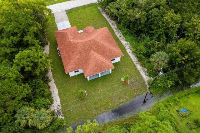 На продажу: $396,000 (4 спален, 2 ванн, 1950 Квадратных фут)