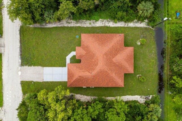 На продажу: $396,000 (4 спален, 2 ванн, 1950 Квадратных фут)