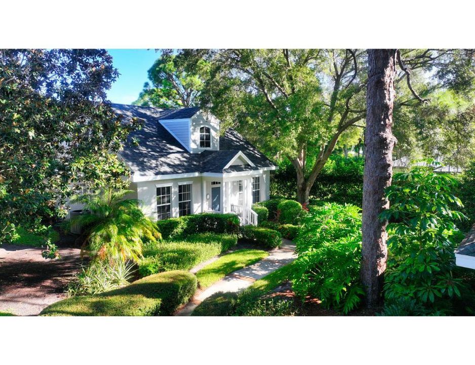 For Sale: $485,000 (4 beds, 4 baths, 2198 Square Feet)