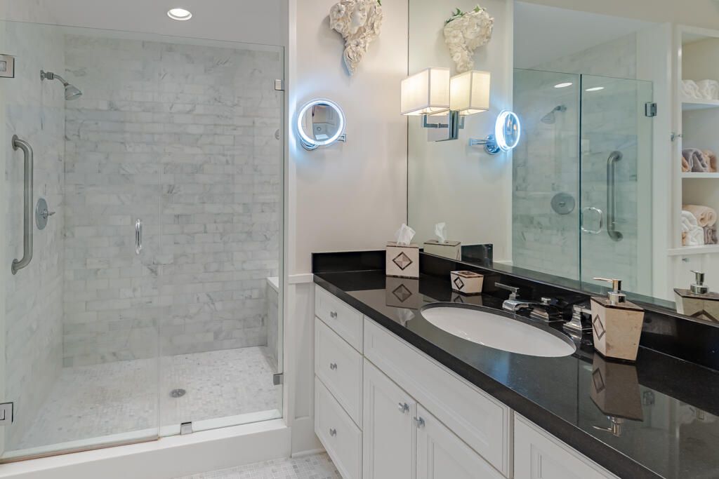 合同活跃: $615,000 (3 贝兹, 2 浴室, 2397 平方英尺)