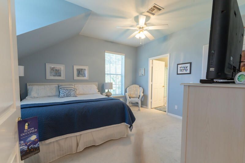 For Sale: $485,000 (4 beds, 4 baths, 2198 Square Feet)