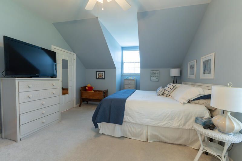 For Sale: $485,000 (4 beds, 4 baths, 2198 Square Feet)