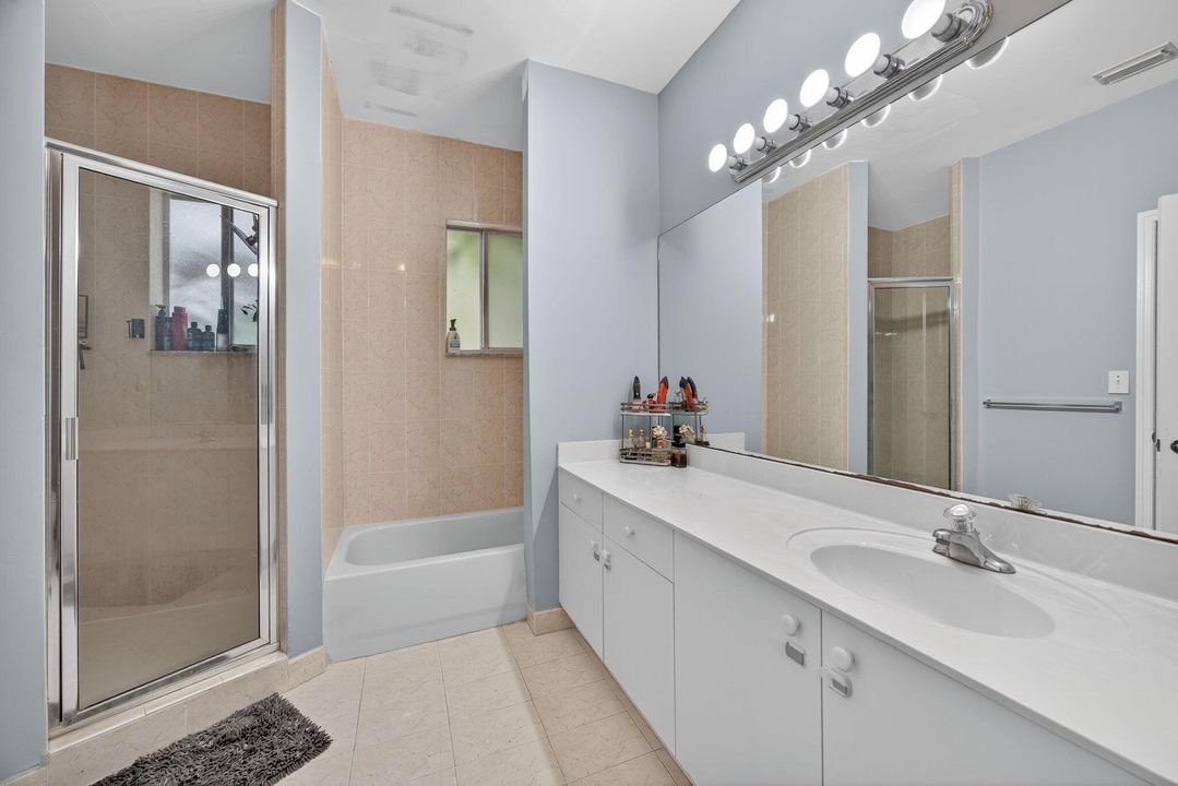 Active With Contract: $390,000 (3 beds, 2 baths, 1672 Square Feet)