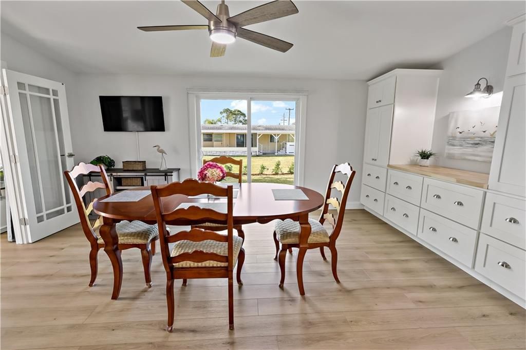 Activo con contrato: $300,000 (2 camas, 2 baños, 1609 Pies cuadrados)