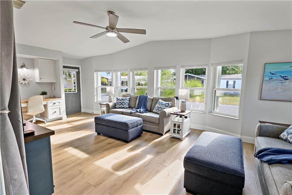 Activo con contrato: $300,000 (2 camas, 2 baños, 1609 Pies cuadrados)