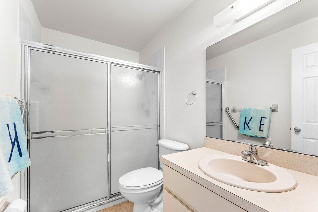 Activo con contrato: $209,000 (2 camas, 2 baños, 1026 Pies cuadrados)