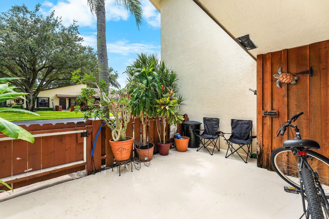 Activo con contrato: $209,000 (2 camas, 2 baños, 1026 Pies cuadrados)