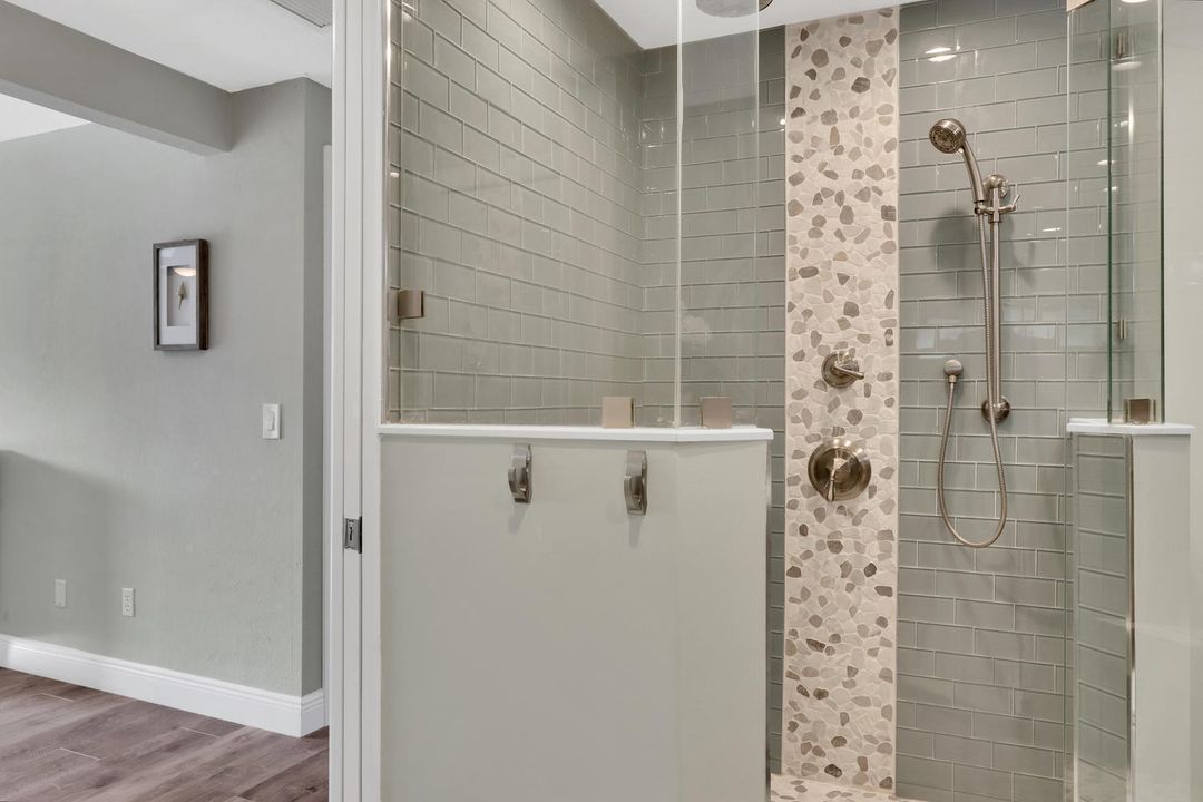 En Renta: $17,000 (5 camas, 3 baños, 2611 Pies cuadrados)