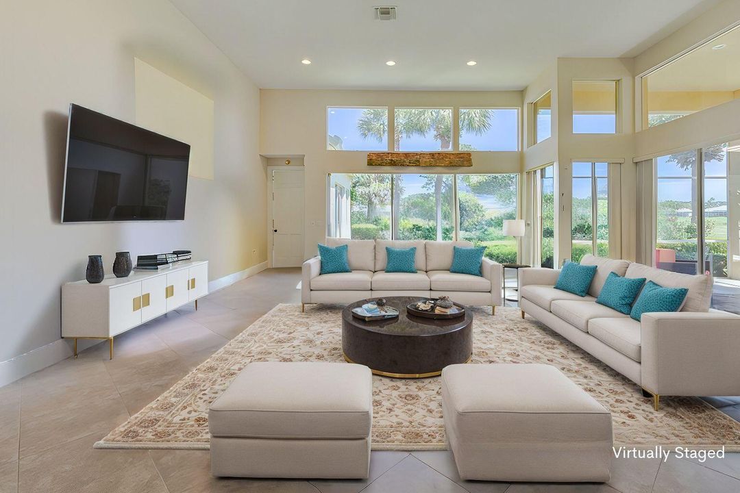 合同活跃: $615,000 (3 贝兹, 2 浴室, 2397 平方英尺)